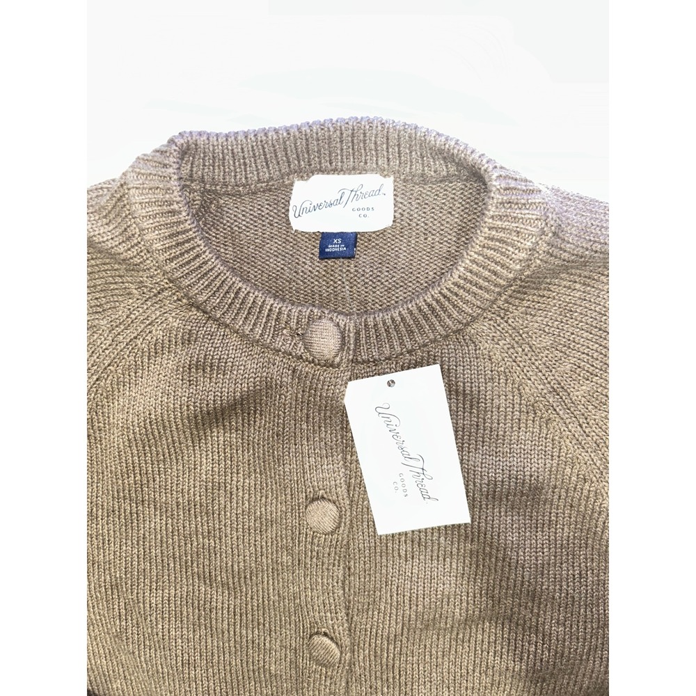 Universal Thread Womens Taupe Brown Knit Button Front Cardigan Sweater XS NWT - Picture 2 of 3